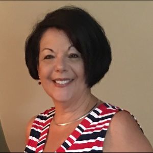 Meet your Posher, Anita